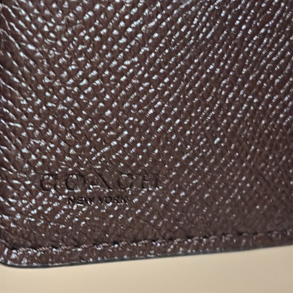 COACH Purple Leather Medium Bifold Wallet Corner Zip Coach Purple Wallet - Picture 13 of 16